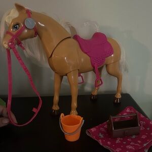 Barbie Blonde Horse Getalong Betsy horse blanket carry caddy saddle lead